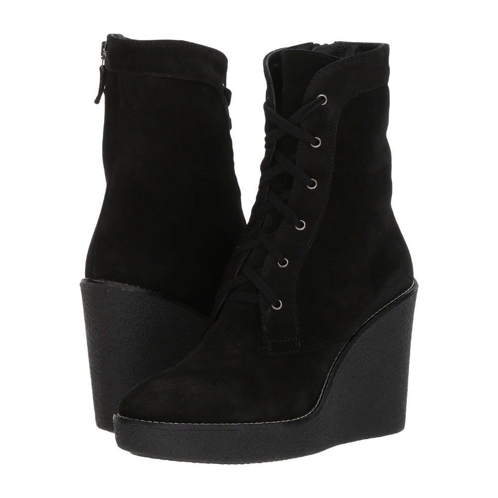 Aquatalia Viviann boots lace up suede wedge